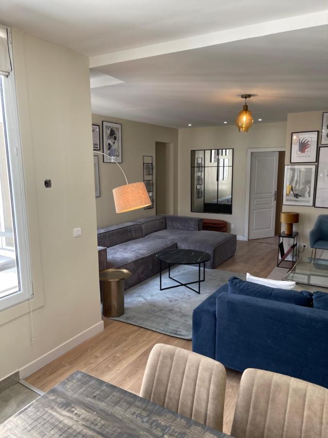 Saint Martin Family Apartment Париж Екстер'єр фото
